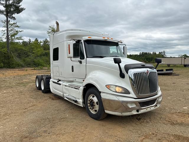 Image of International Prostar Plus equipment image 2