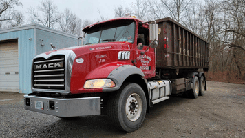 Main image Mack Granite