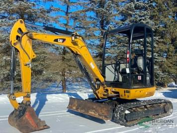 Main image Caterpillar 302.7D CR