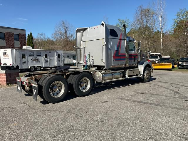 Image of Western Star 4900 equipment image 4