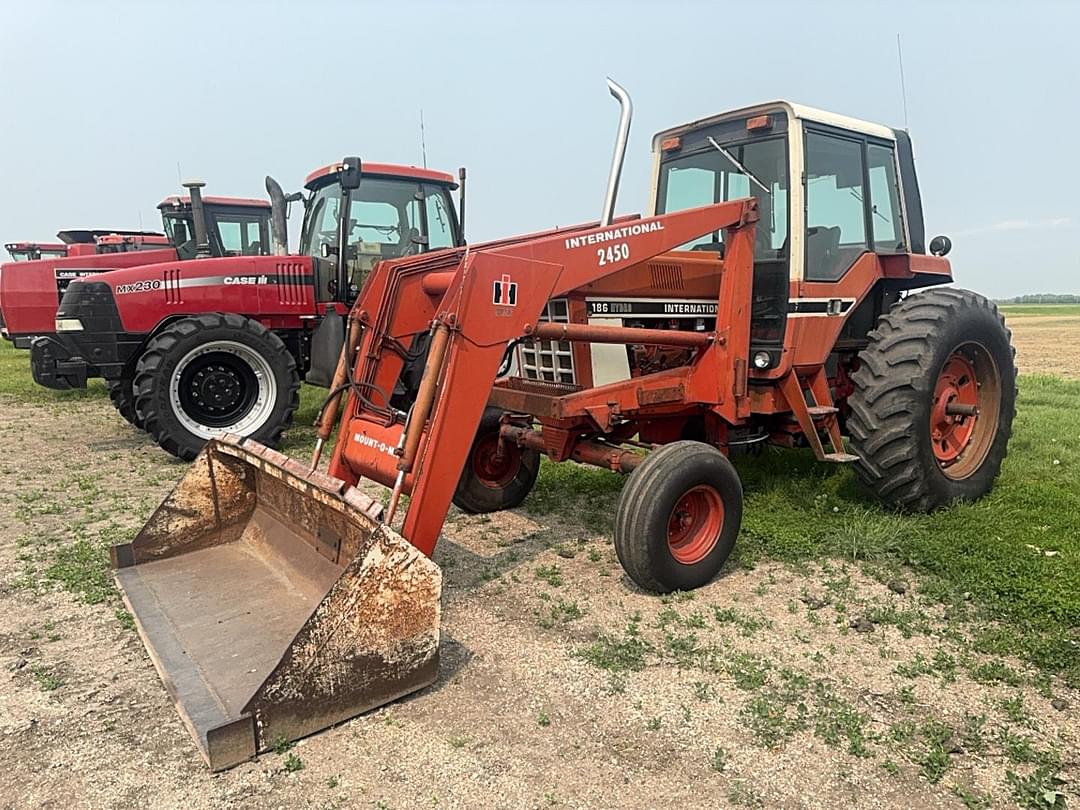 Image of International Harvester Hydro 186 Primary image