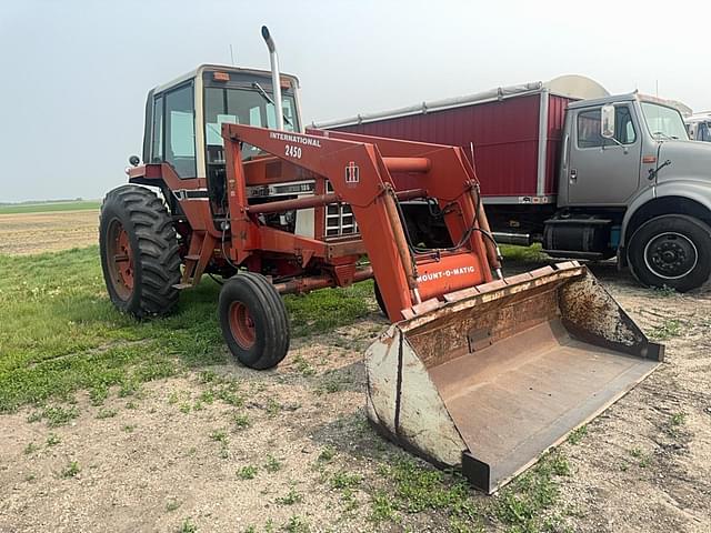 Image of International Harvester Hydro 186 equipment image 2