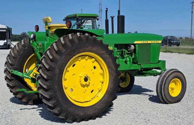 Image of John Deere 4020 equipment image 4
