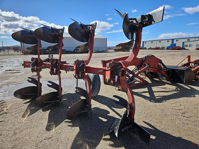 Image of Case IH 145 equipment image 3