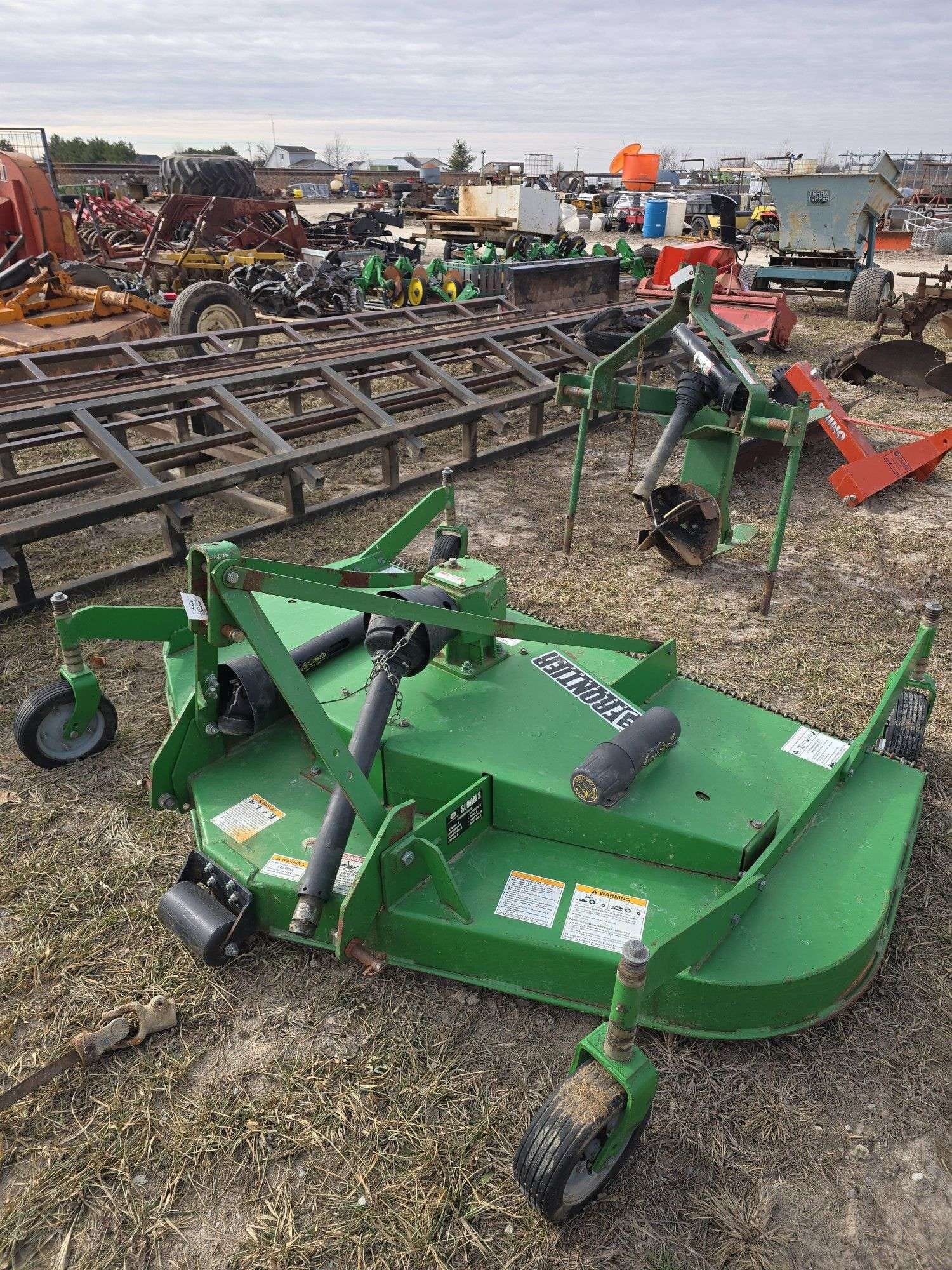 Frontier GM1084R Equipment Image0