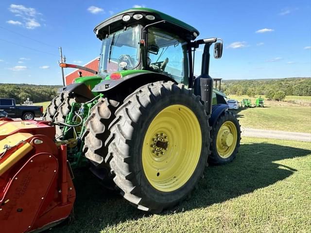 Image of John Deere 7230R equipment image 4