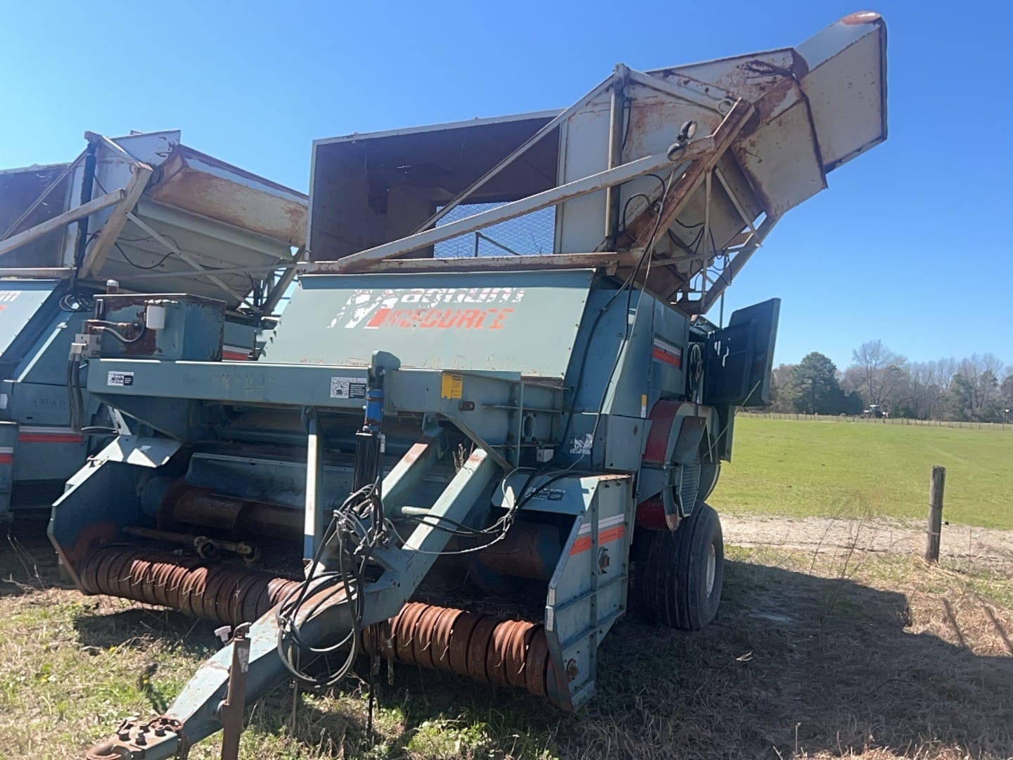 Amadas Magnum Fource Equipment Image0