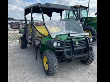 Main image John Deere Gator XUV 825i S4