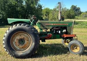 1968 Oliver 1850 Image