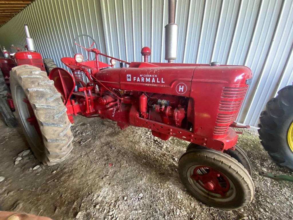 Main image Farmall H