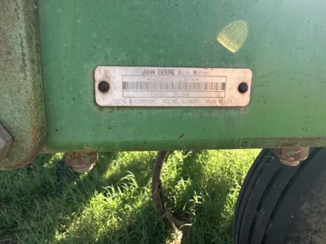 Image of John Deere 680 equipment image 3