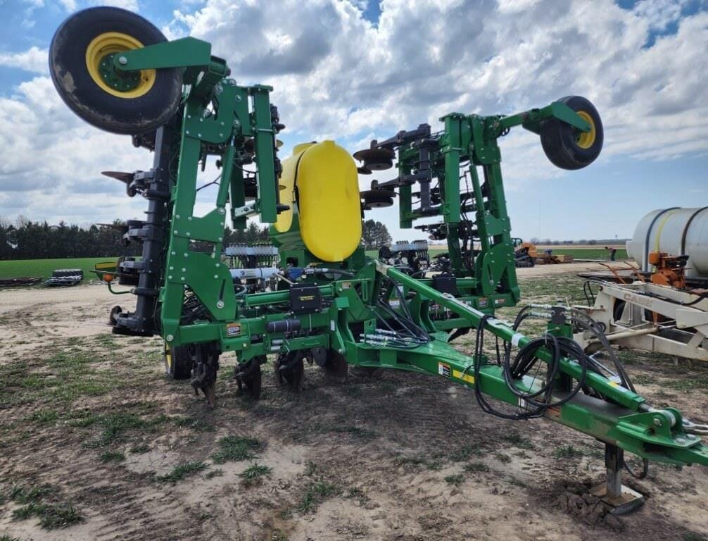 Main image John Deere 2510H