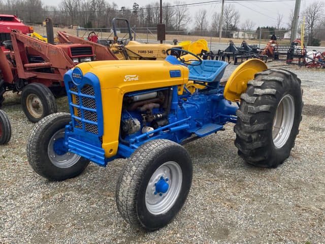 Image of Ford 4000 equipment image 2