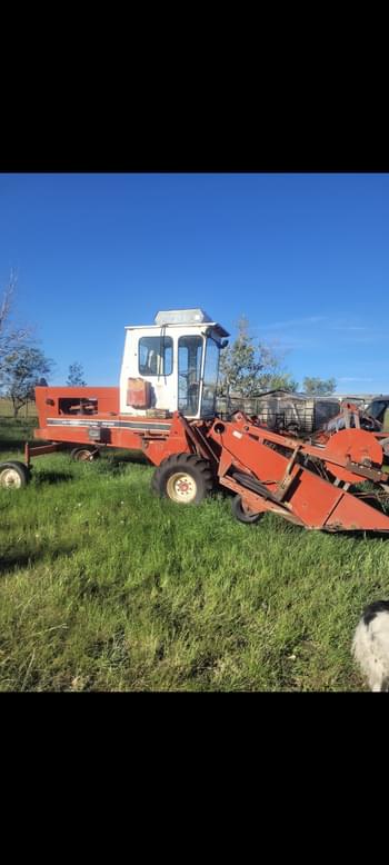 4000 International Harvester 4000 Equipment Image0