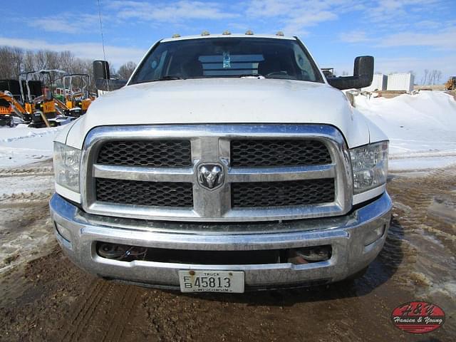 Image of Dodge Ram 3500 equipment image 4