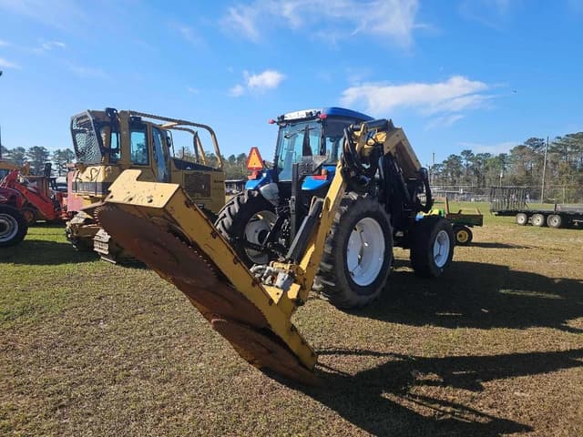 Image of New Holland TS6.110 equipment image 3
