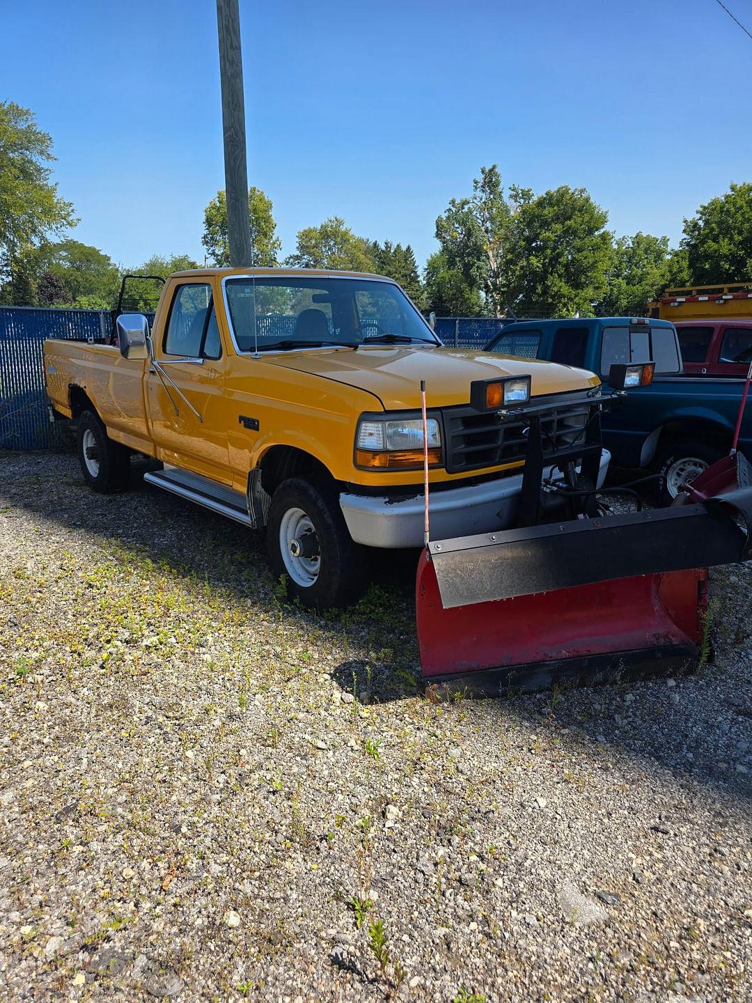 Image of Ford F-250 Primary Image