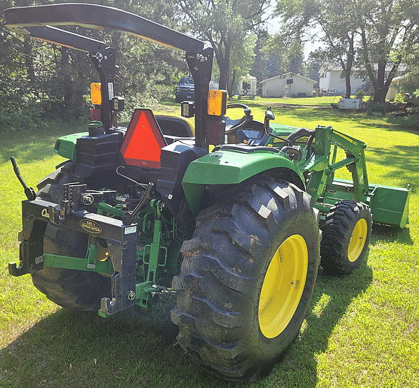 Image of John Deere 4044M equipment image 2