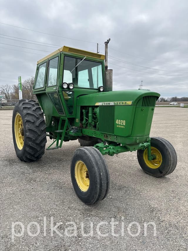 Image of John Deere 4020 equipment image 2