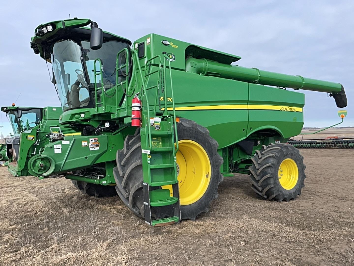 Main image John Deere S770