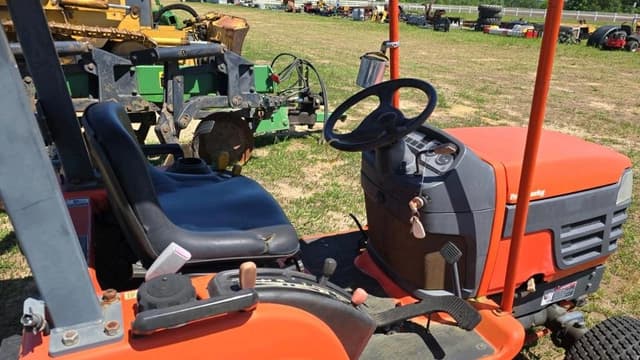 Image of Kubota BX2200D equipment image 3