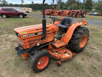 Main image Kubota B8200