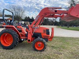Main image Kubota L3400