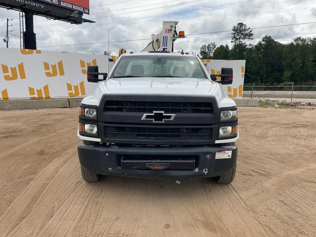 Image of Chevrolet 5500HD equipment image 1