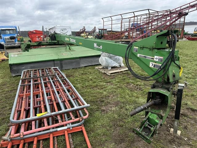 Image of John Deere 956 equipment image 1