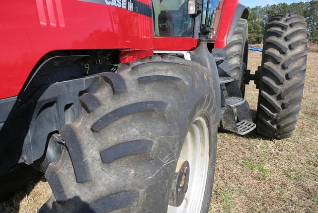 Image of Case IH MX200 equipment image 4