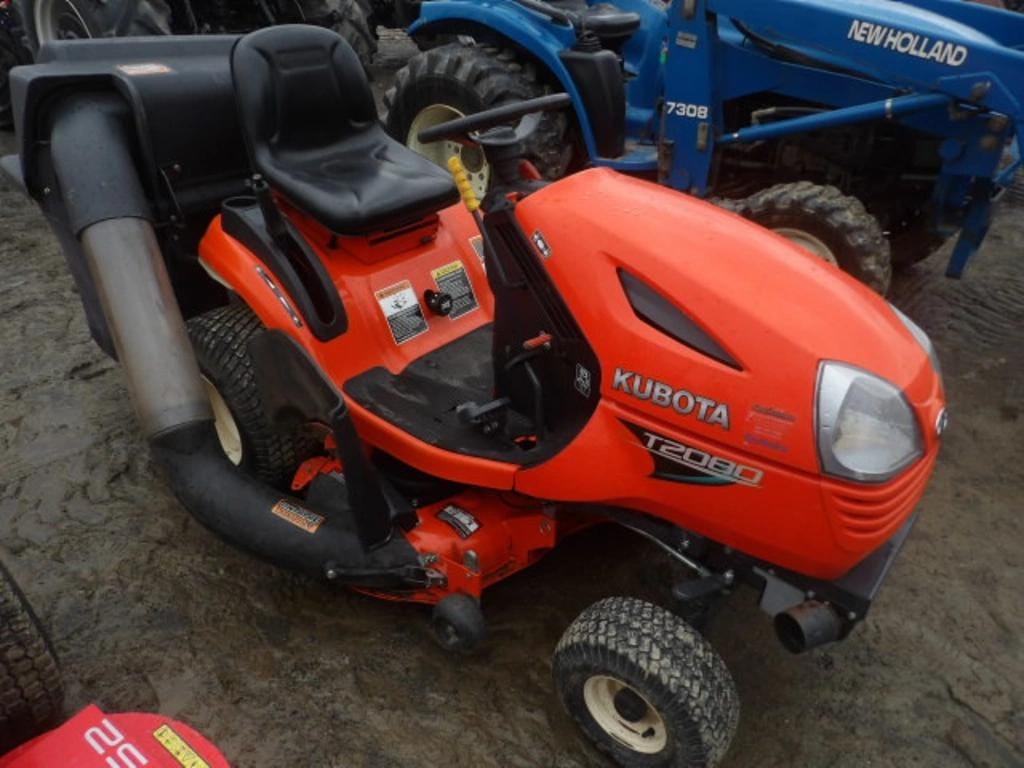 Main image Kubota T2080