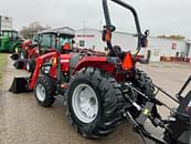 Thumbnail image Massey Ferguson 1840M 3