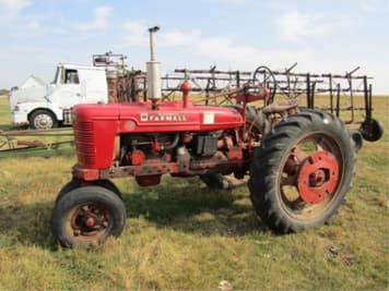 Main image Farmall H