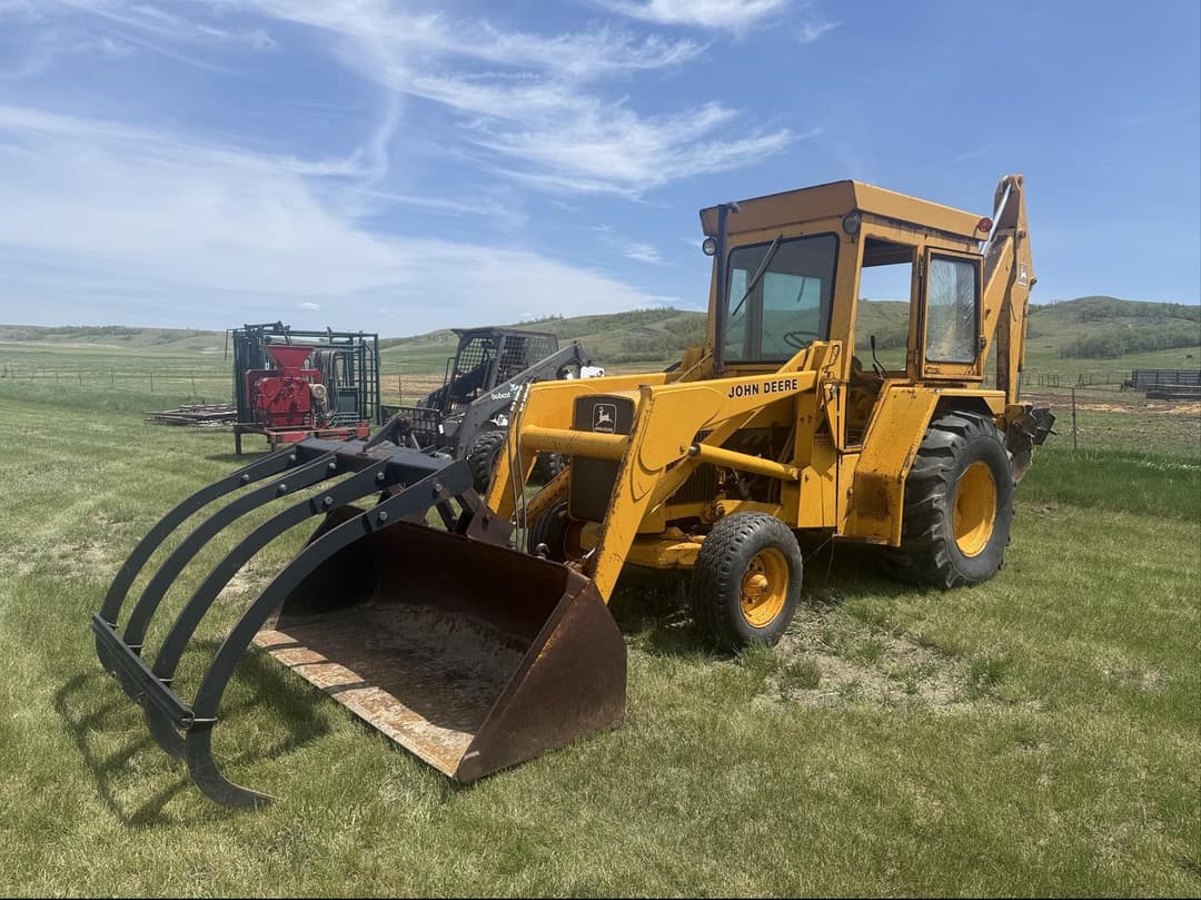 Image of John Deere 410D Primary image