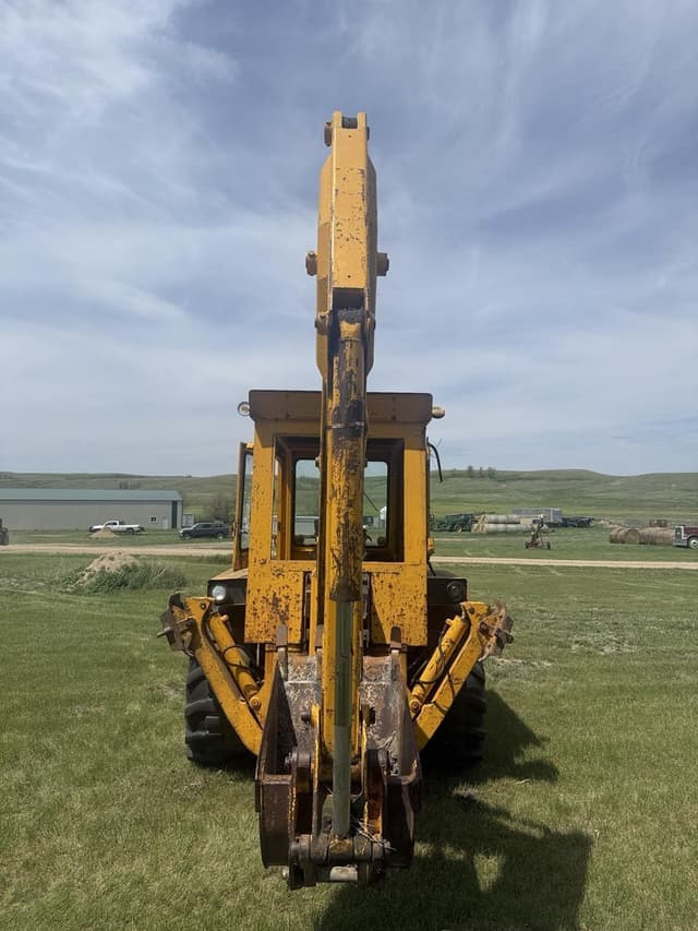 Image of John Deere 410D equipment image 3