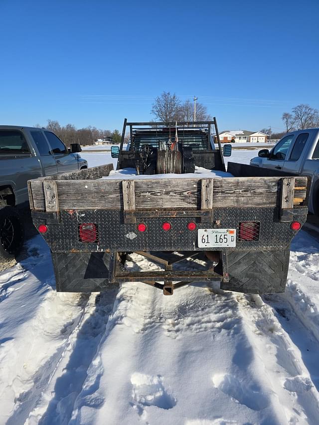 Image of Dodge Ram 3500 equipment image 4