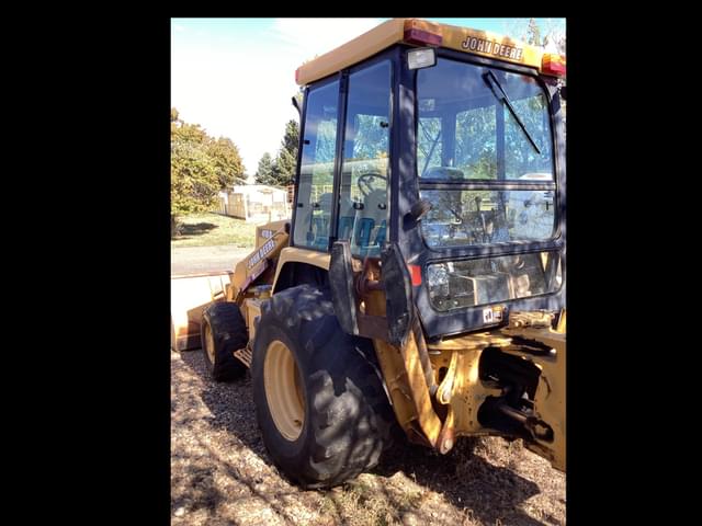 Image of John Deere 410D equipment image 3