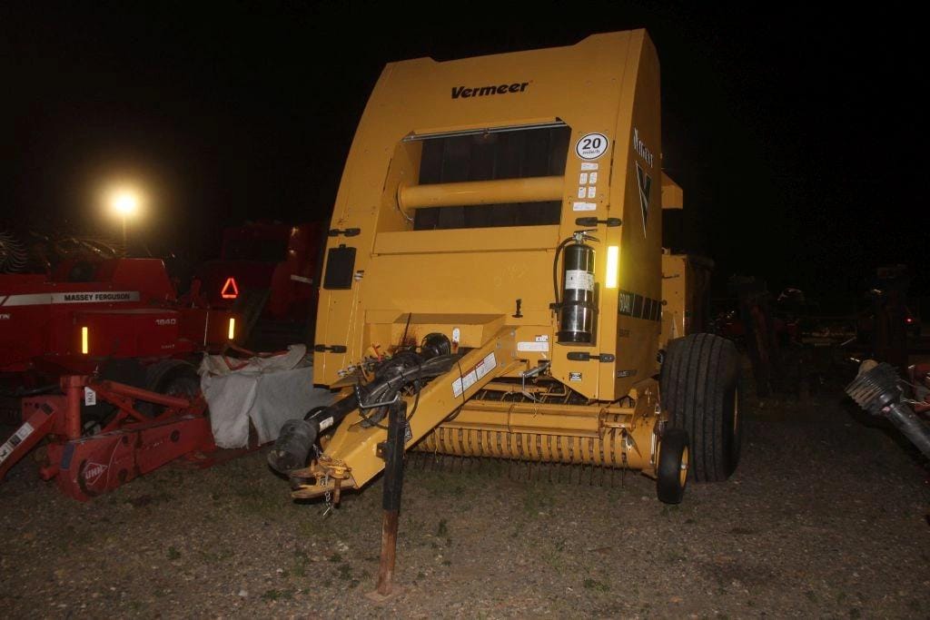 2020 Vermeer 604R Signature Equipment Image0