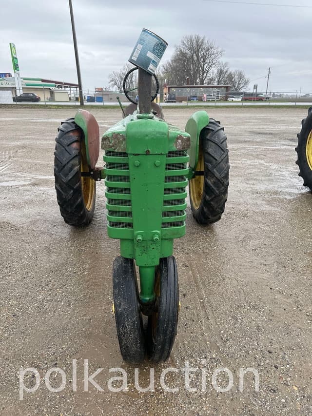 Image of John Deere H equipment image 1