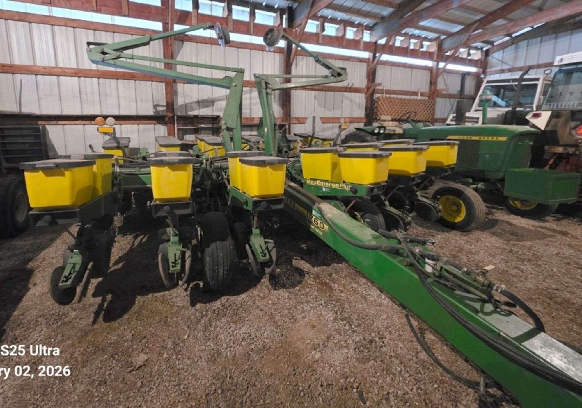 1999 John Deere 1760 Equipment Image0