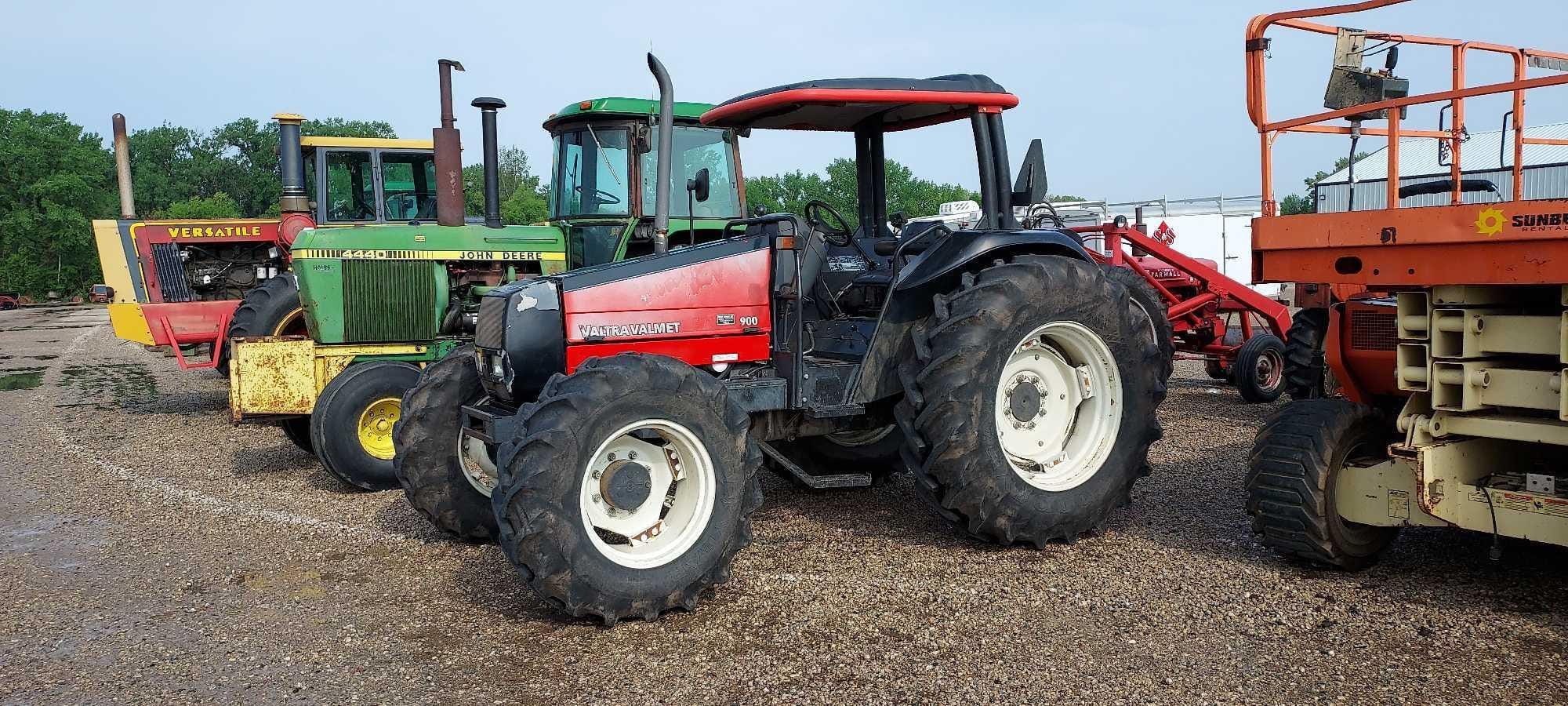 Main image Valmet 900