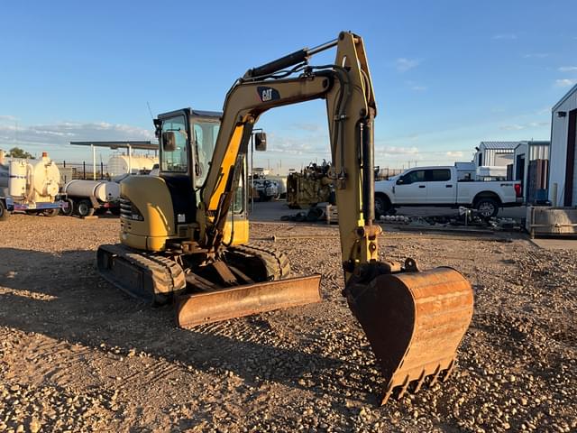 Image of Caterpillar 305C CR equipment image 2