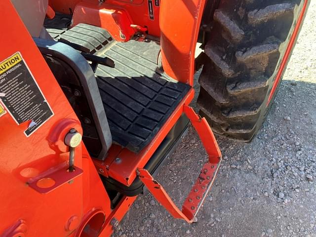 Image of Kubota L3560 equipment image 4