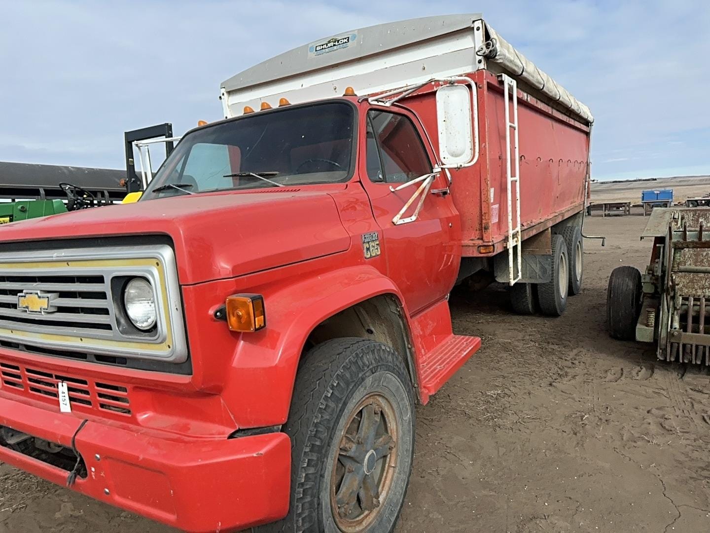 Main image Chevrolet C65