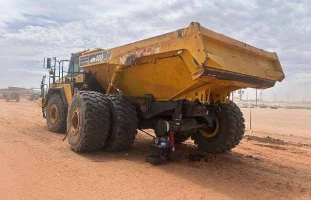 Image of Komatsu HM400-5 equipment image 3