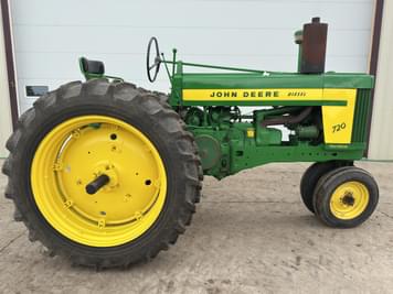 Main image John Deere 720