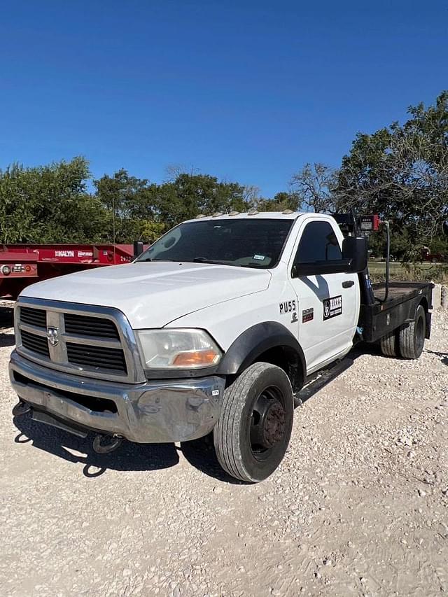 Image of Dodge Ram 4500 equipment image 1