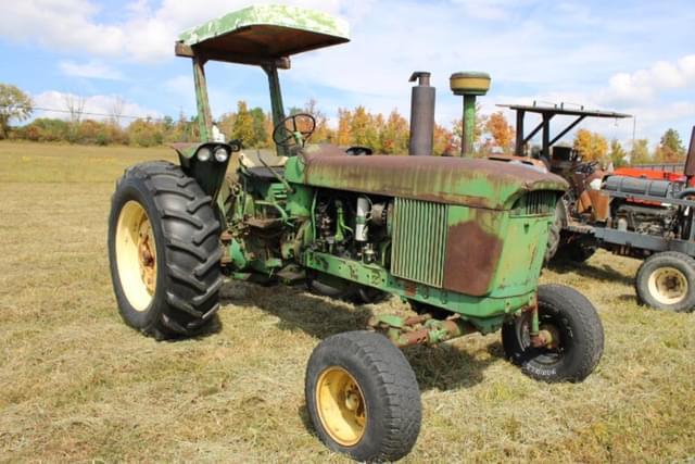 Image of John Deere 4020 equipment image 1