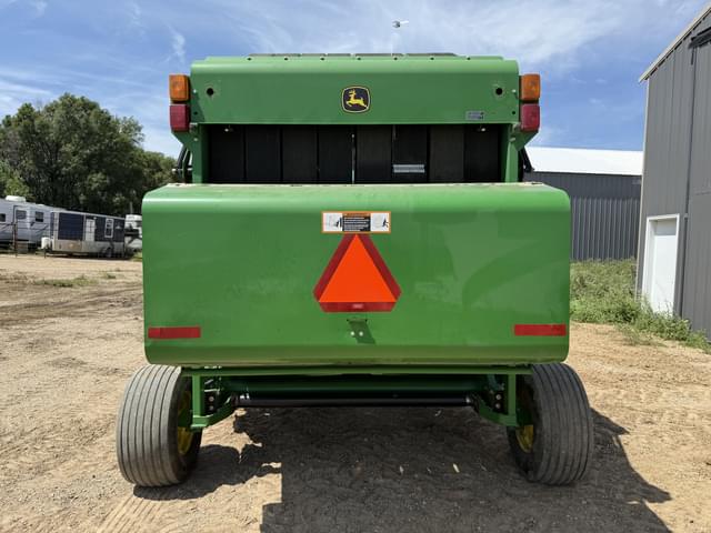 Image of John Deere 567 equipment image 3