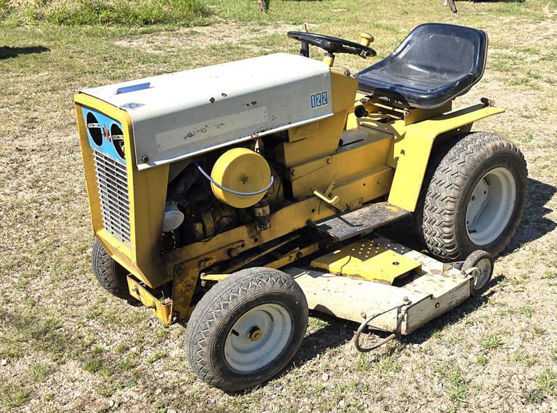 Image of Cub Cadet 122 Image 0